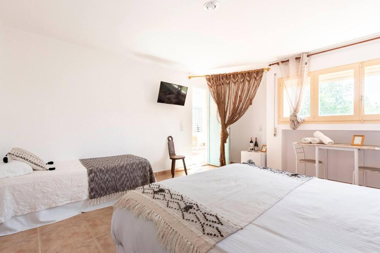 Bed and breakfast Aldeamia, Forest, Mountain View, At 8 Min *
