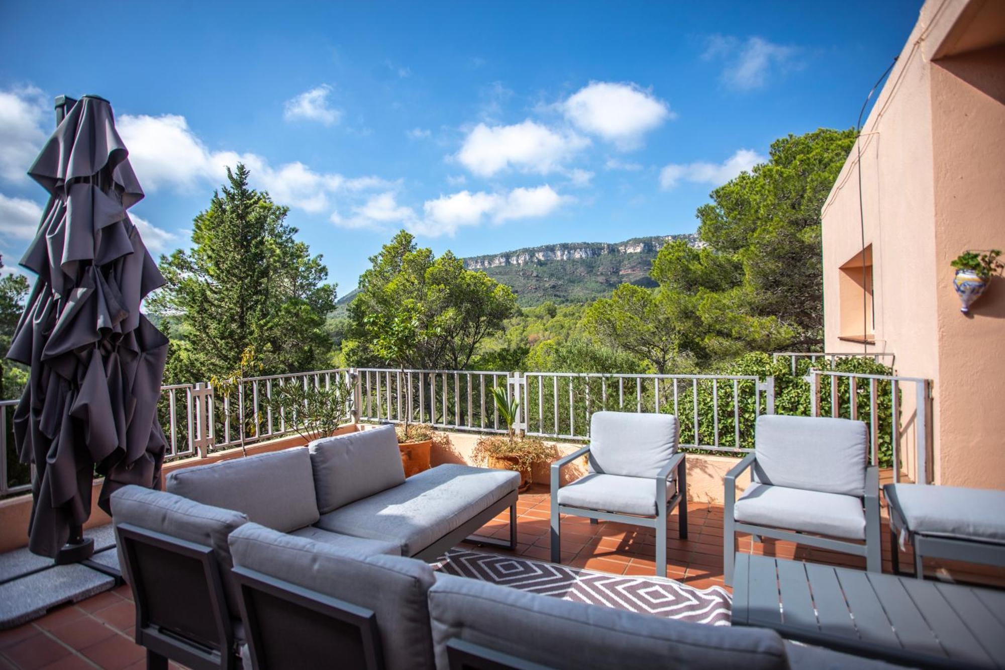 Bed and breakfast Aldeamia, Forest, Mountain View, At 8 Min Vilanova d'Escornalbou